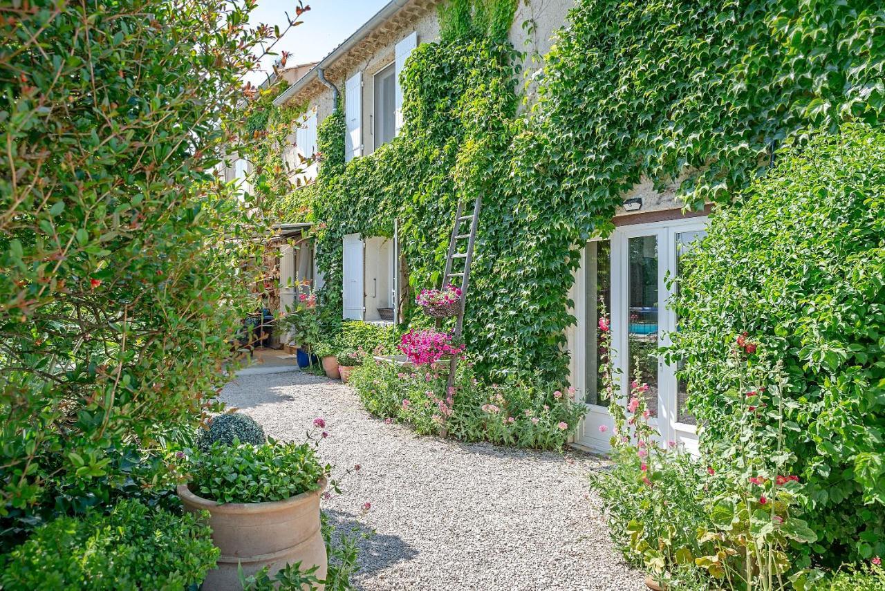 Chambres D'Hotes Et Gites Le Mas Mellou Orange  Exterior photo