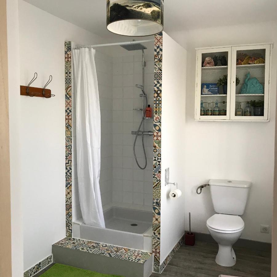 Chambres D'Hotes Et Gites Le Mas Mellou Orange  Exterior photo